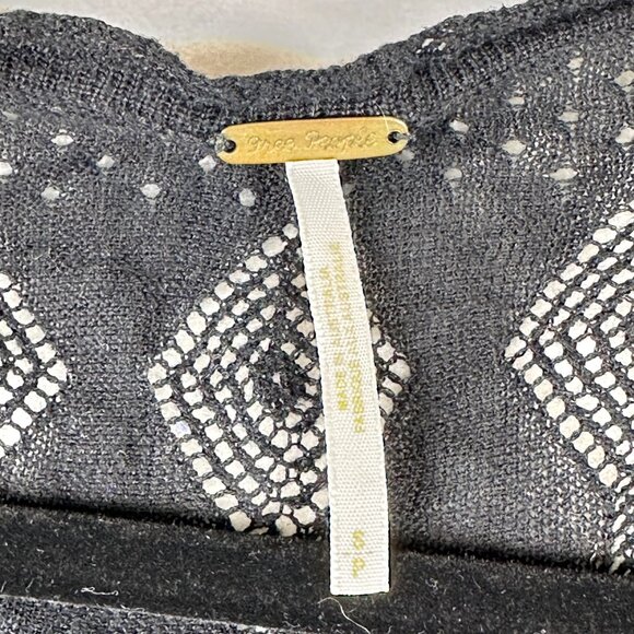 Free People Womens Open Knit Cropped Cardigan Black Sz Small Coquette Fairy Top - Picture 5 of 8
